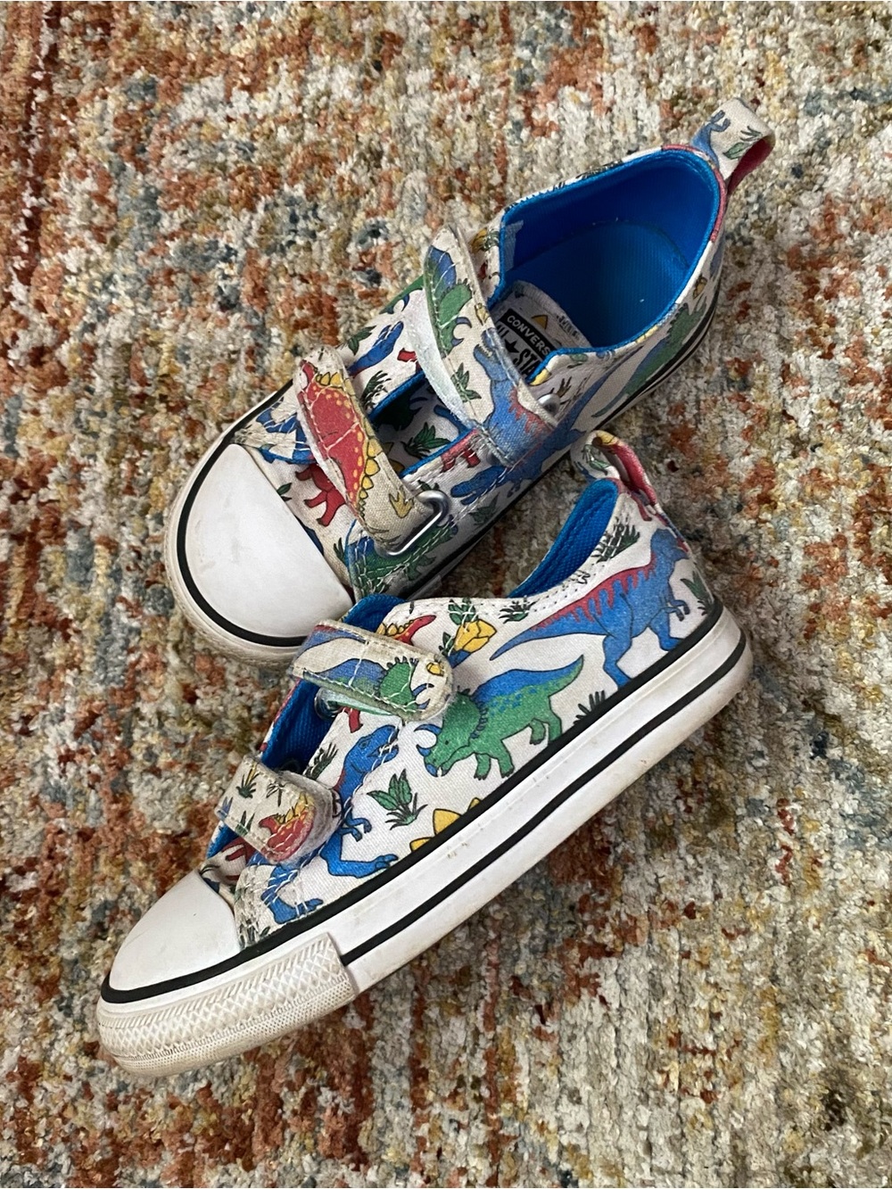 Kids Dinosaur Print Canvas Sneakers - Blue & Green
